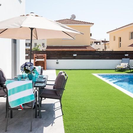 Voroklini Villa With Pool Larnaca Extérieur photo