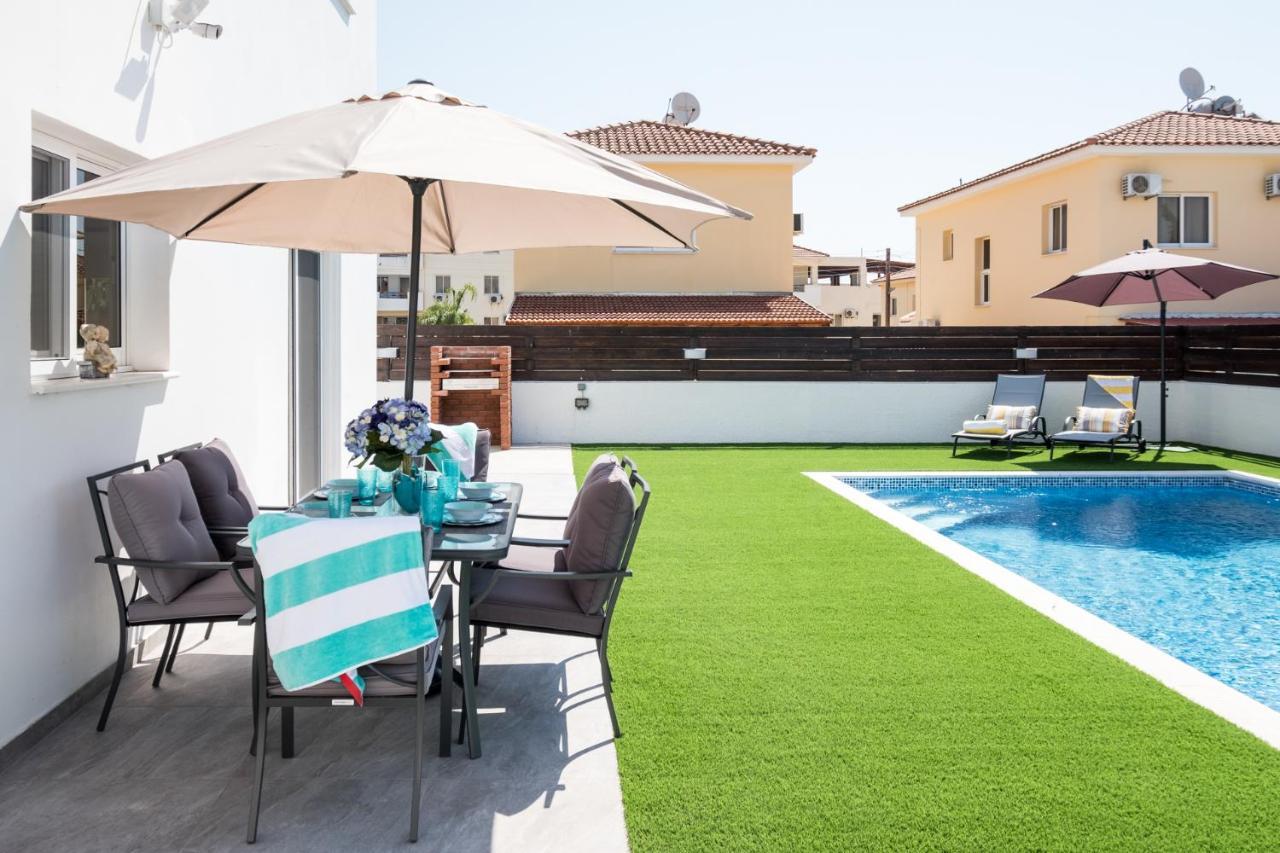 Voroklini Villa With Pool Larnaca Extérieur photo